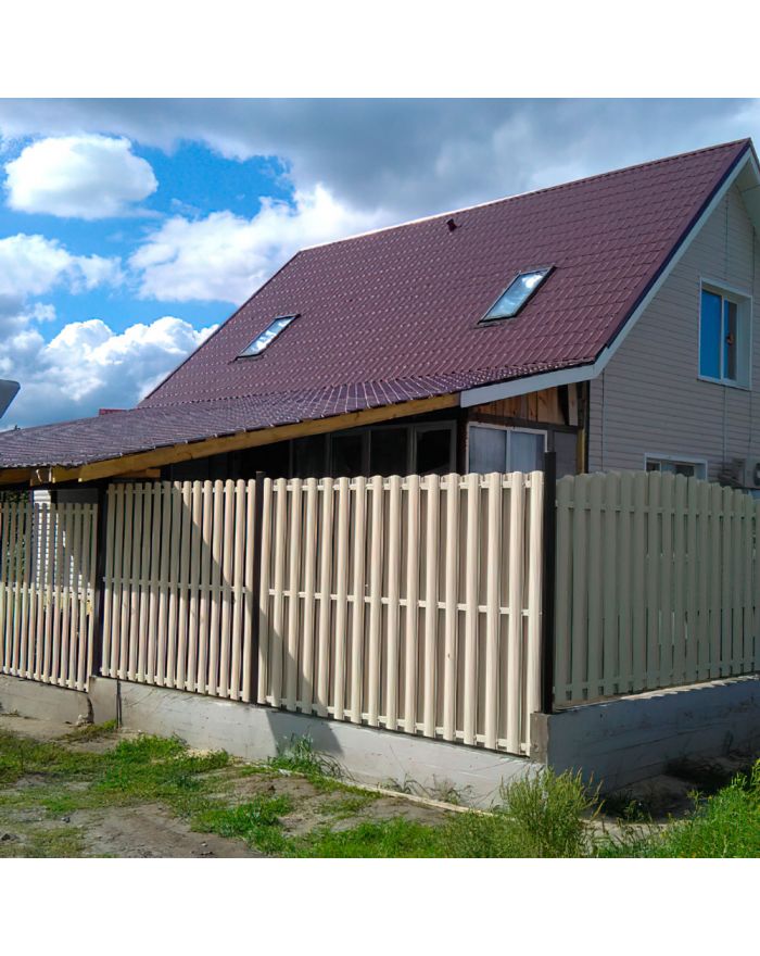 Металлический штакет 110мм цвет RAL1015